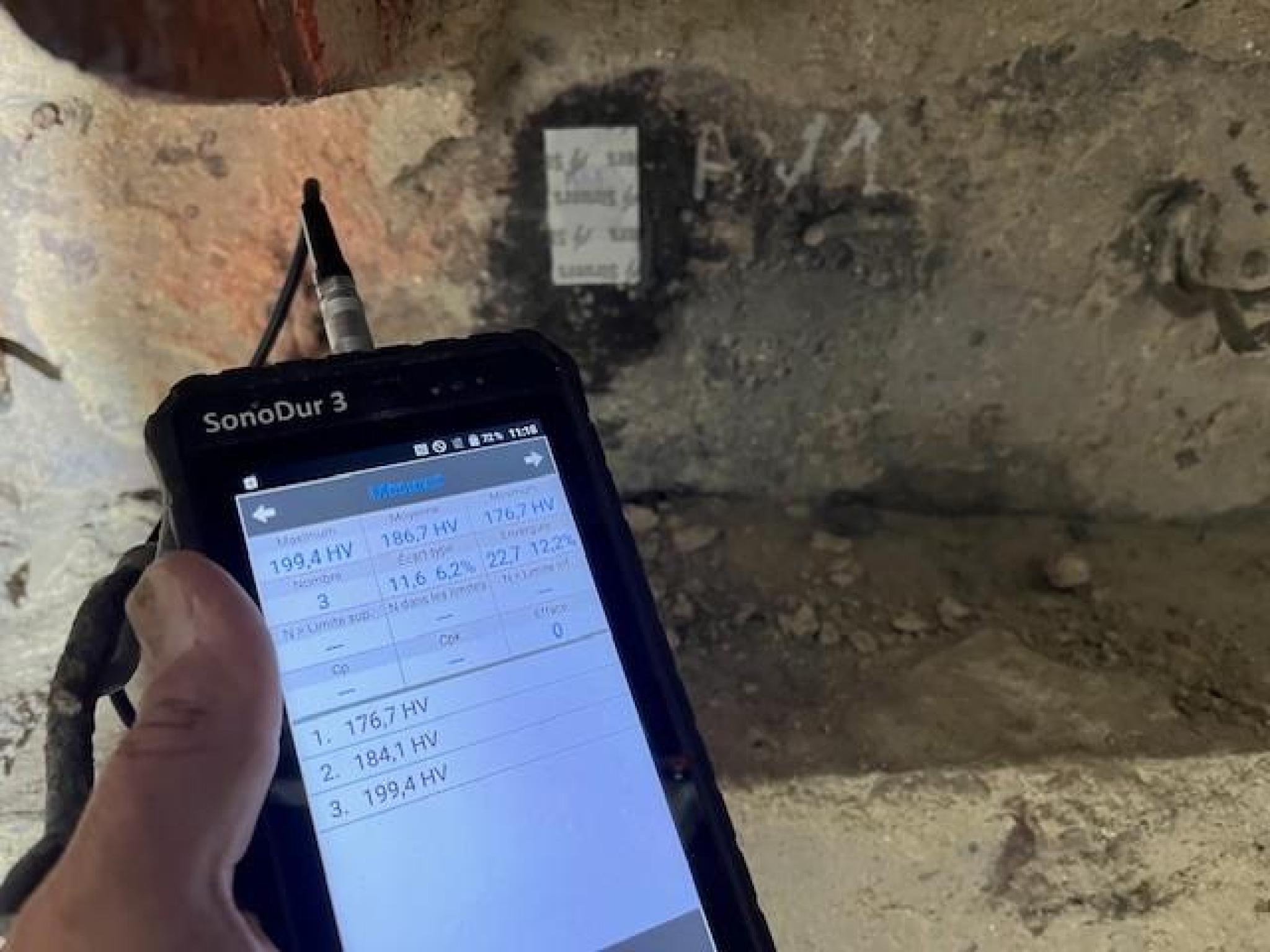 Mesure locale de dureté sur un équipement